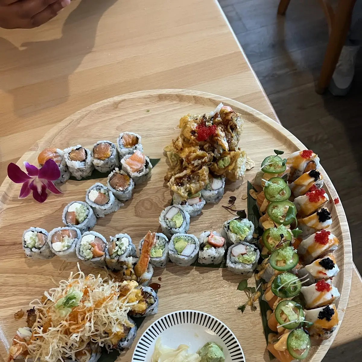 Woojung Sushi & Sashimi