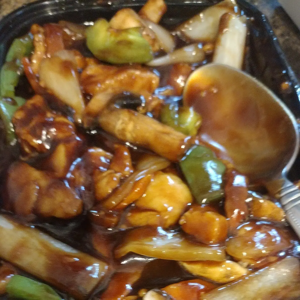 Kung Pao Chicken Without Peanuts and Without Green Peppers