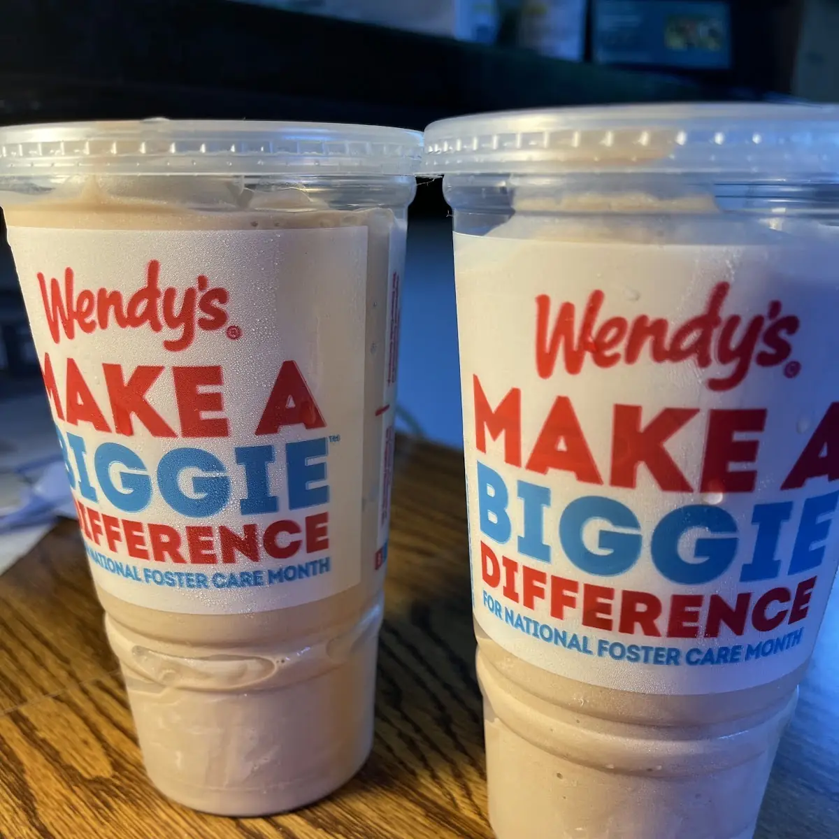 Large Chocolate Frosty