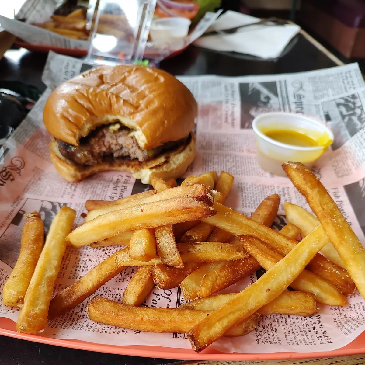 Cheeseburger with Fries