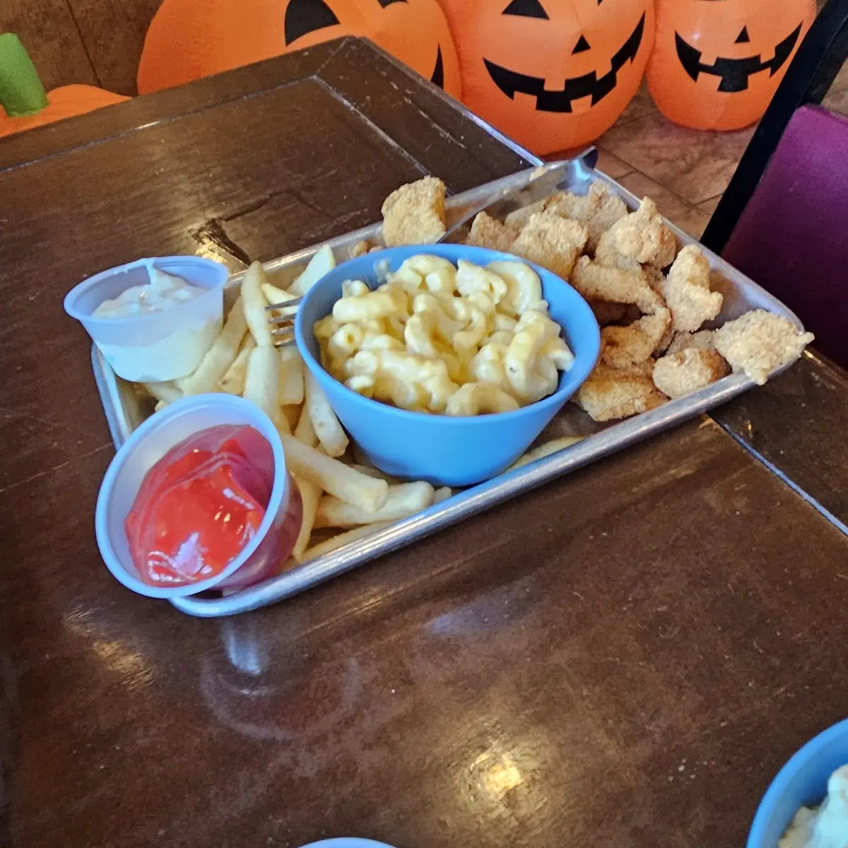 Catfish Nuggets with Fries and Mac Cheese