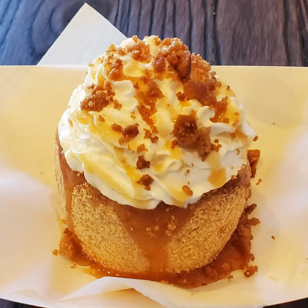 Cinnamon Bun Dulche De Leche