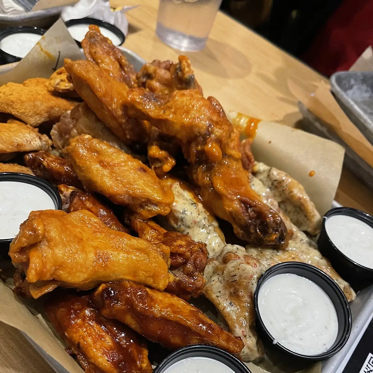 20 PC Mild and Honey BBQ Wings
