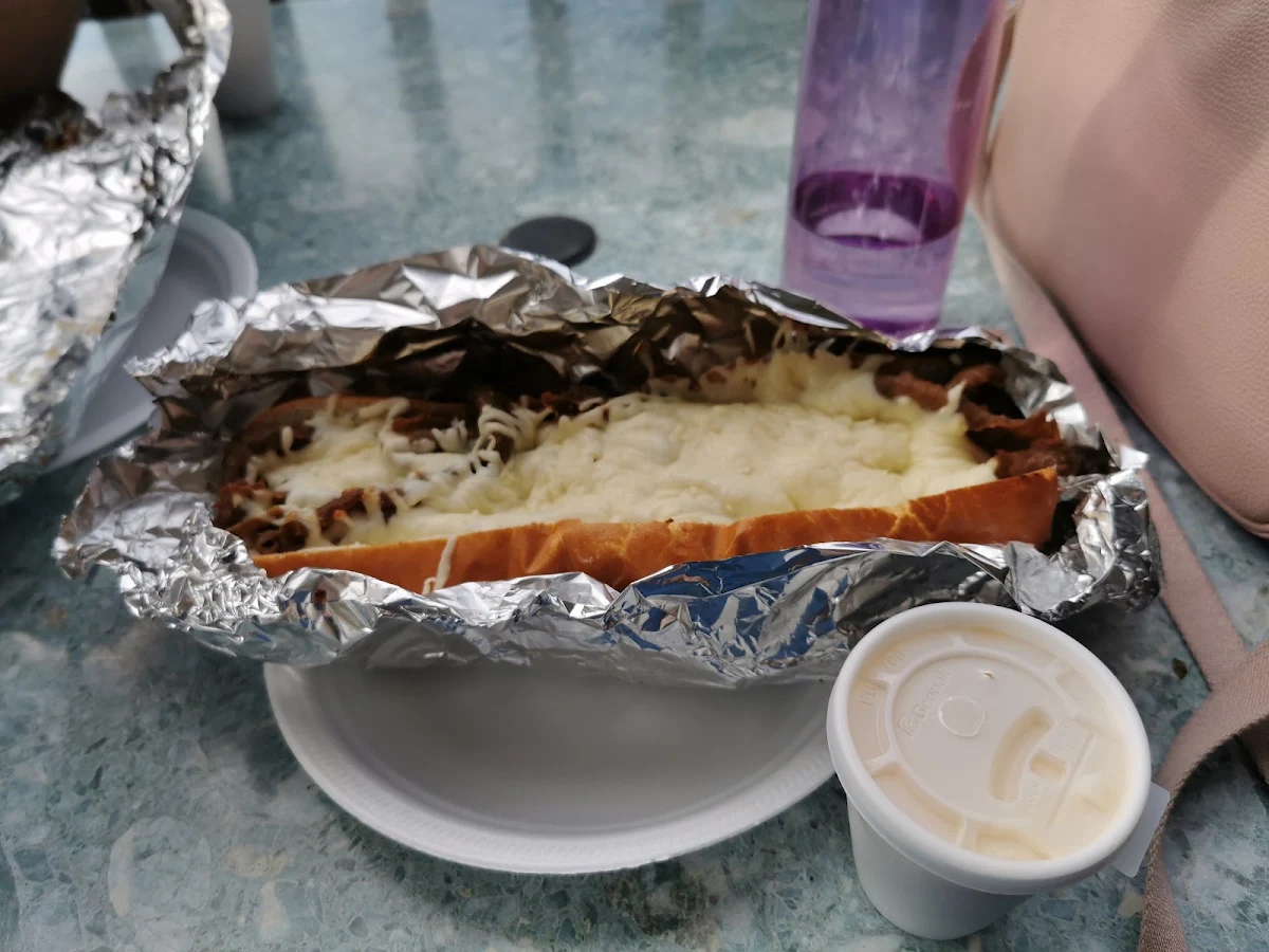 12 Donair Sub, Recardo's Take-Out