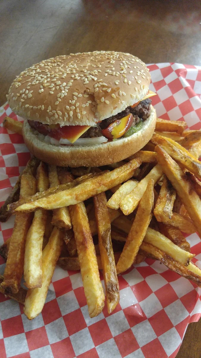 Burger and Fries, Recardo's Take-Out