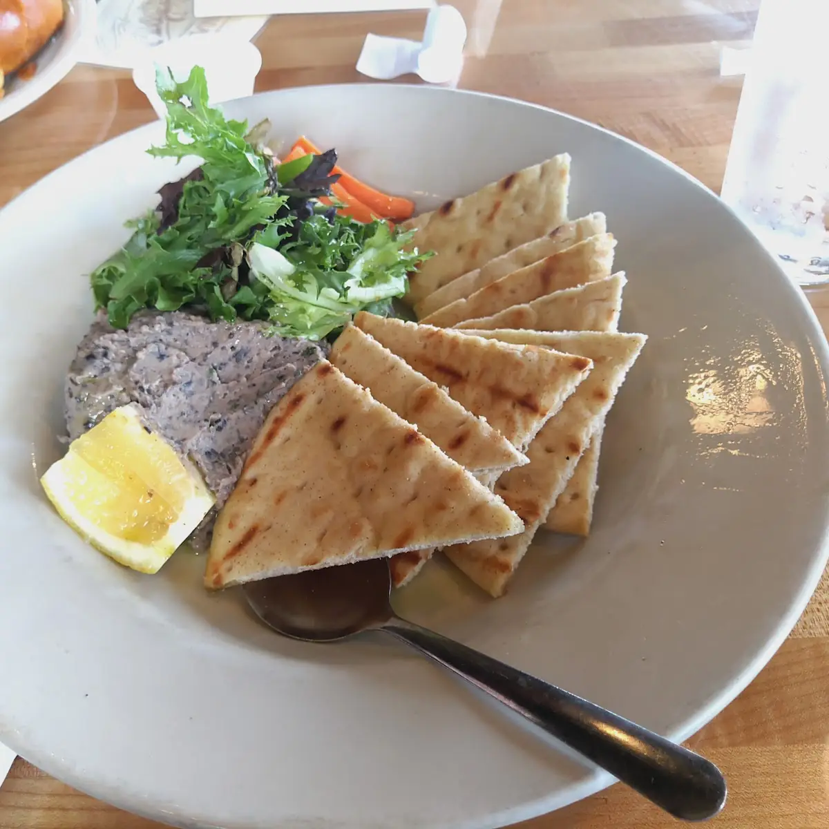 Black Bean Hummus Plate