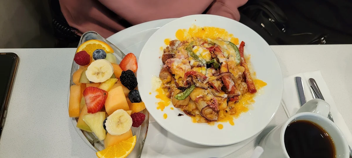 Farmers Sautée, Stella’s Diner