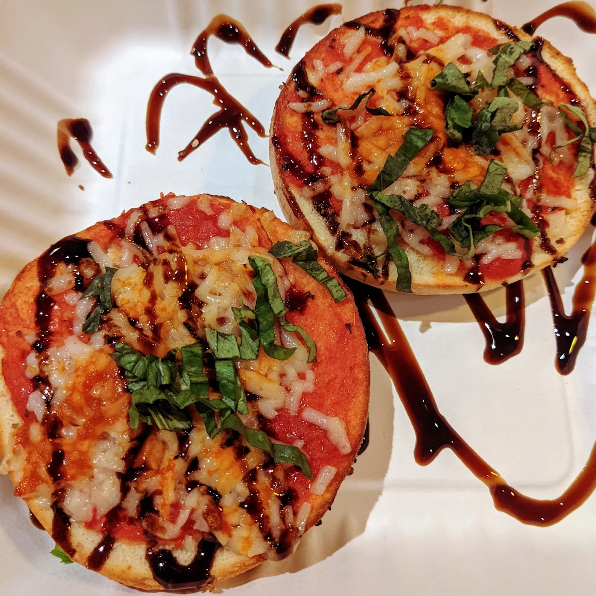 Vegan Pizza Bagel