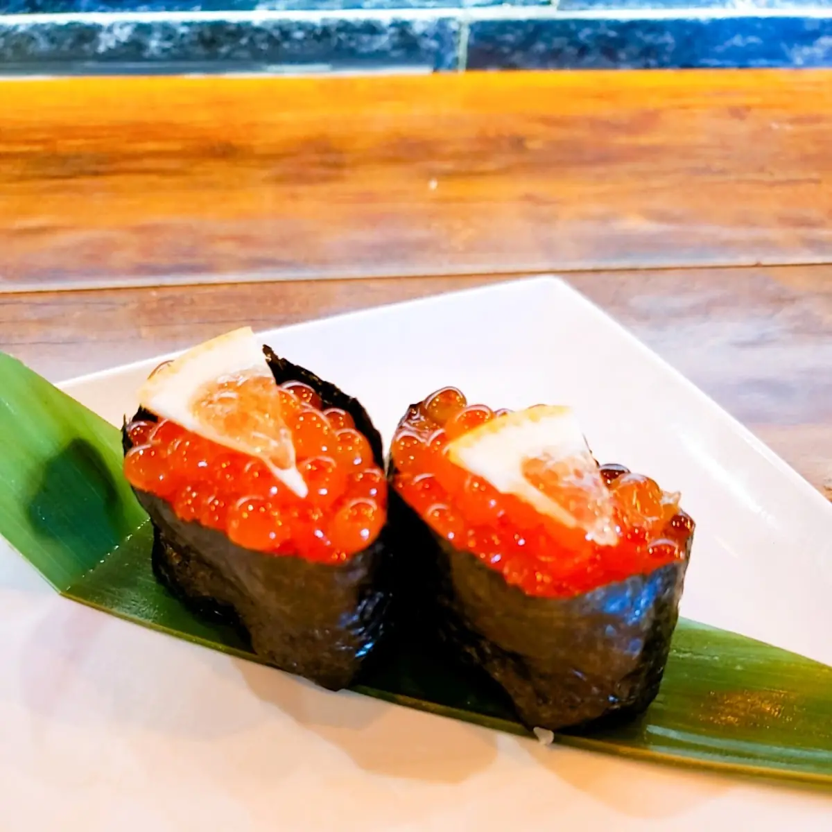 hr Spicy Salmon Handroll