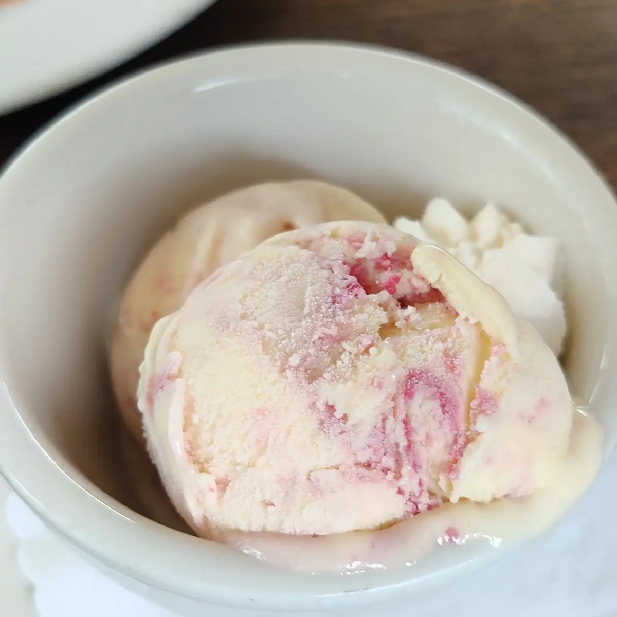 White Chocolate Raspberry Ice Cream