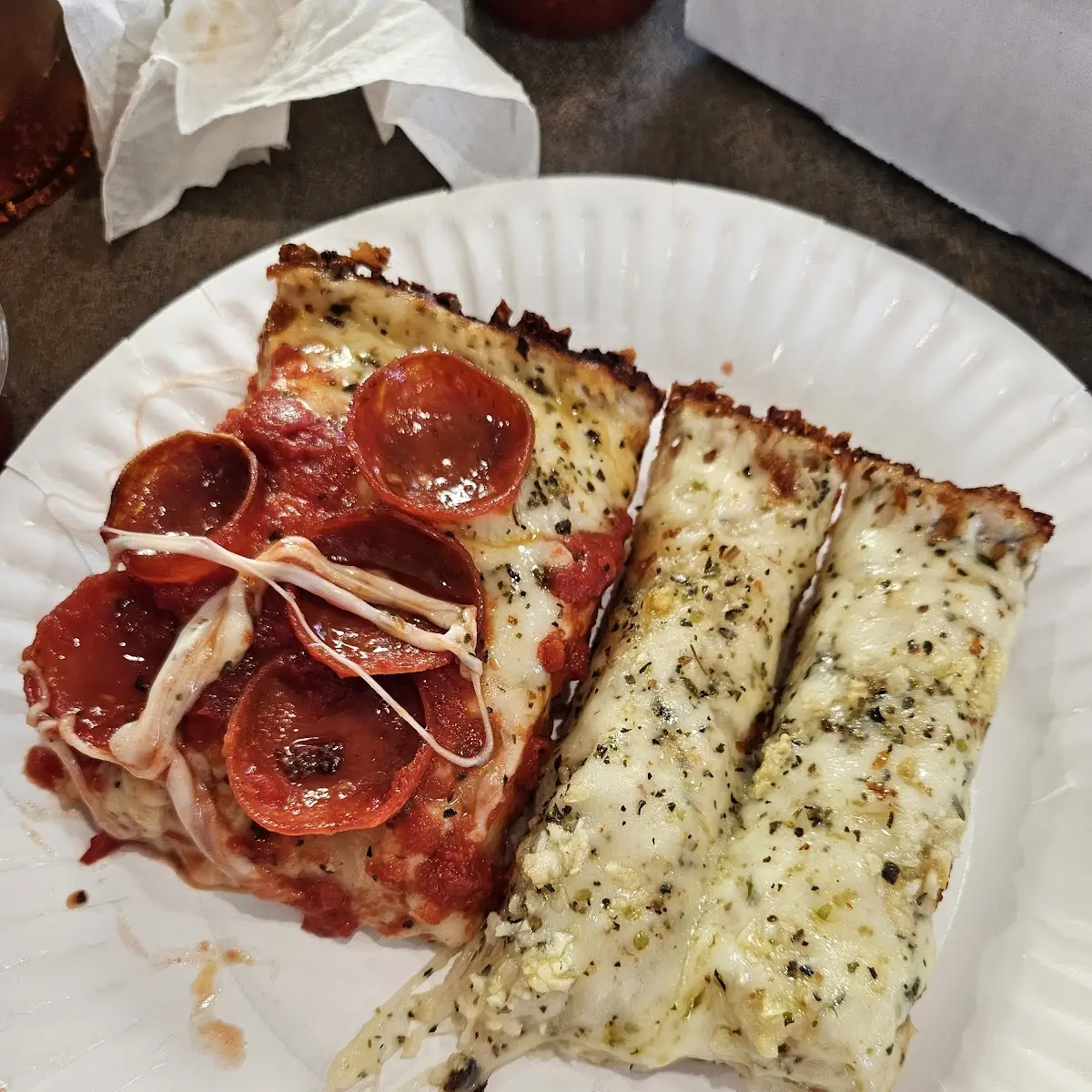 Pepperoni Pizza & Garlic Bread