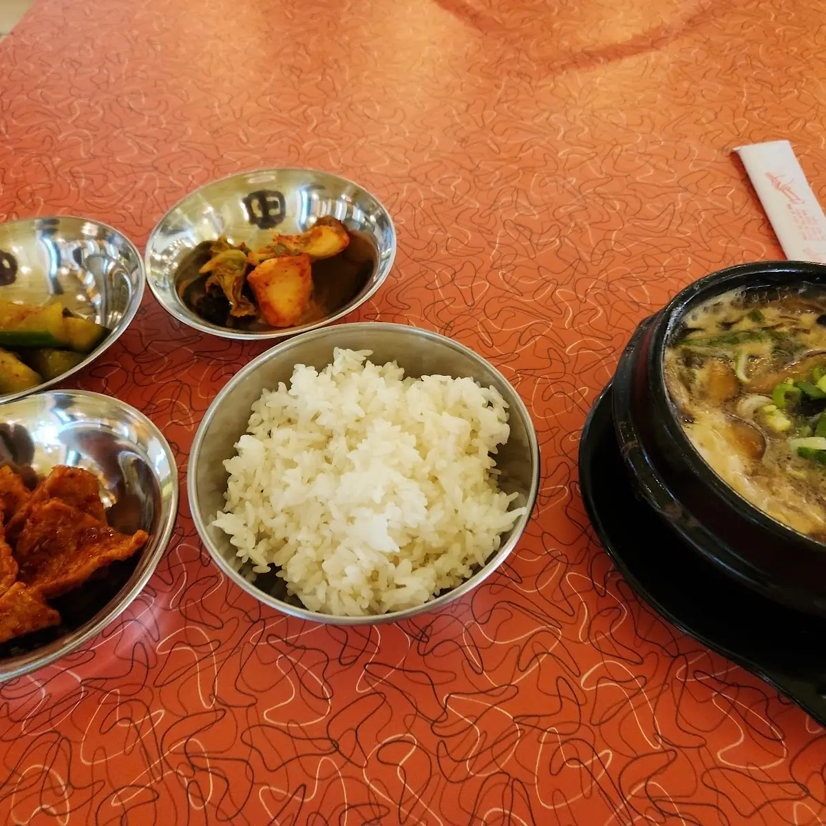 Ddukbaegi Bulgogi