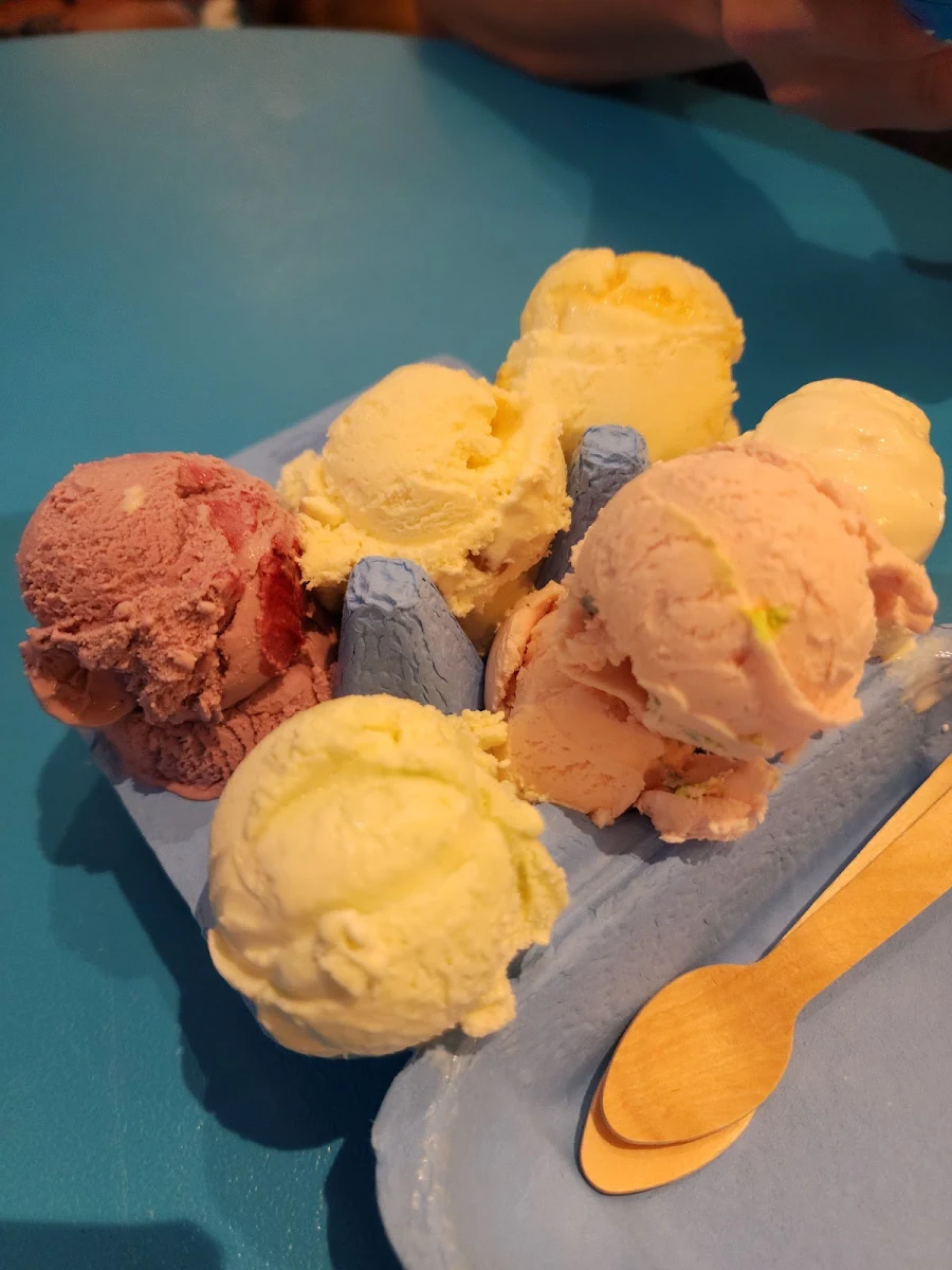 Ice Cream Flight
