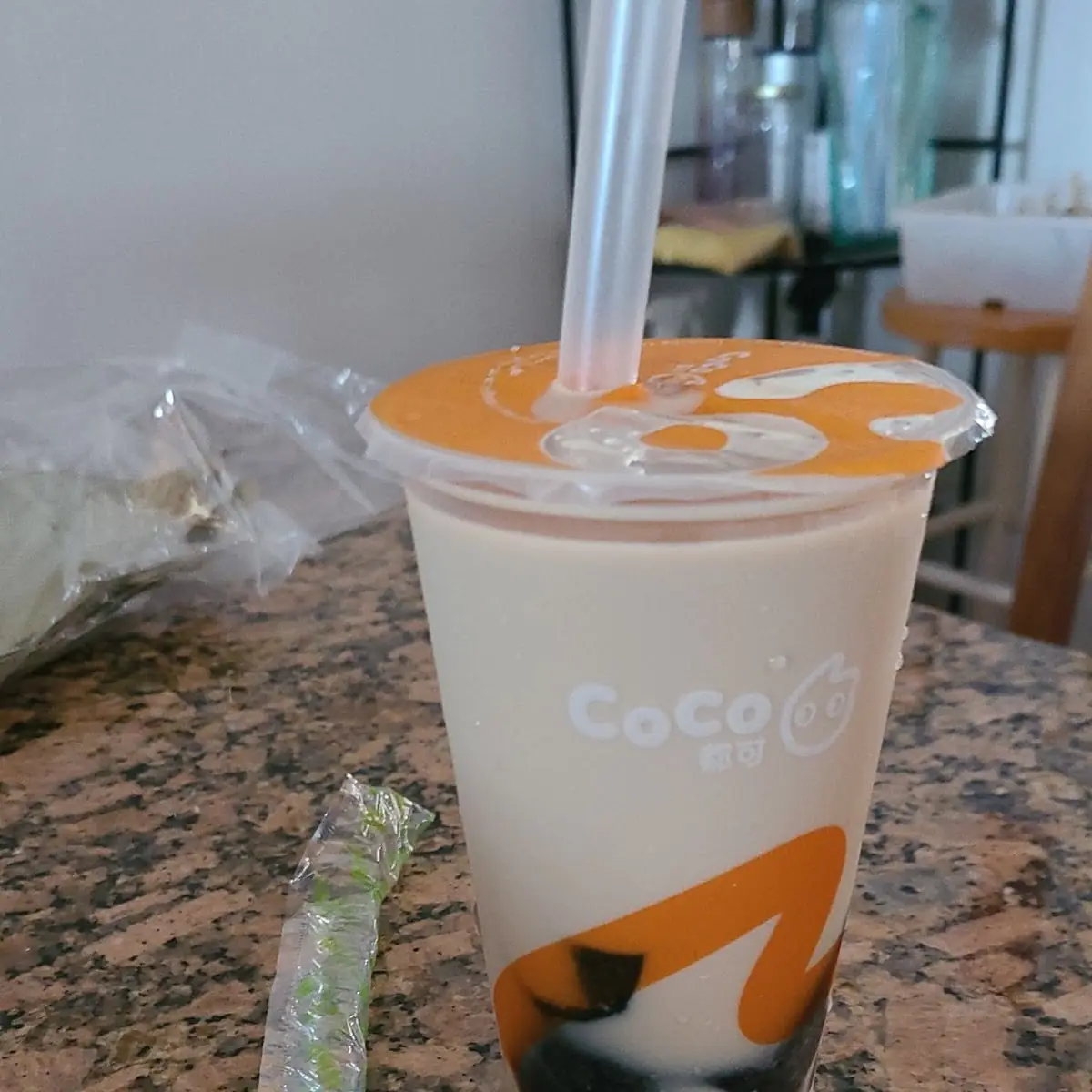Milk Tea with Grass Jelly and Pudding