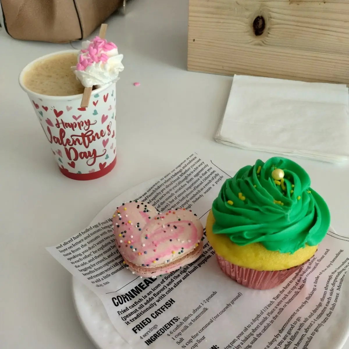 Pineapple Cupcake Birthday Cake Macarons
