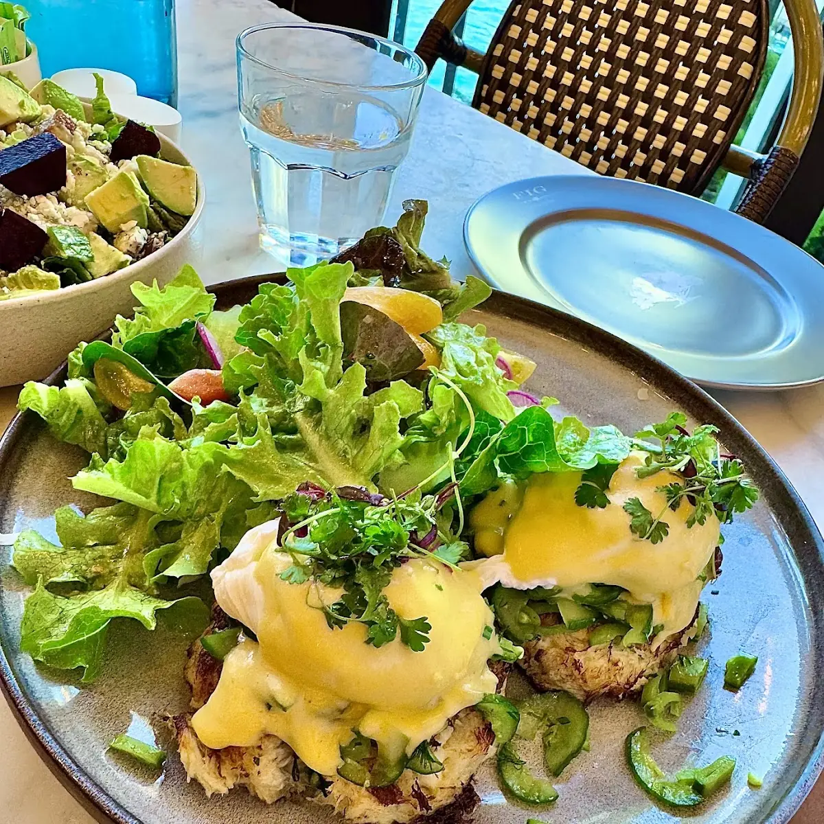 Crab Cake Eggs Benedict
