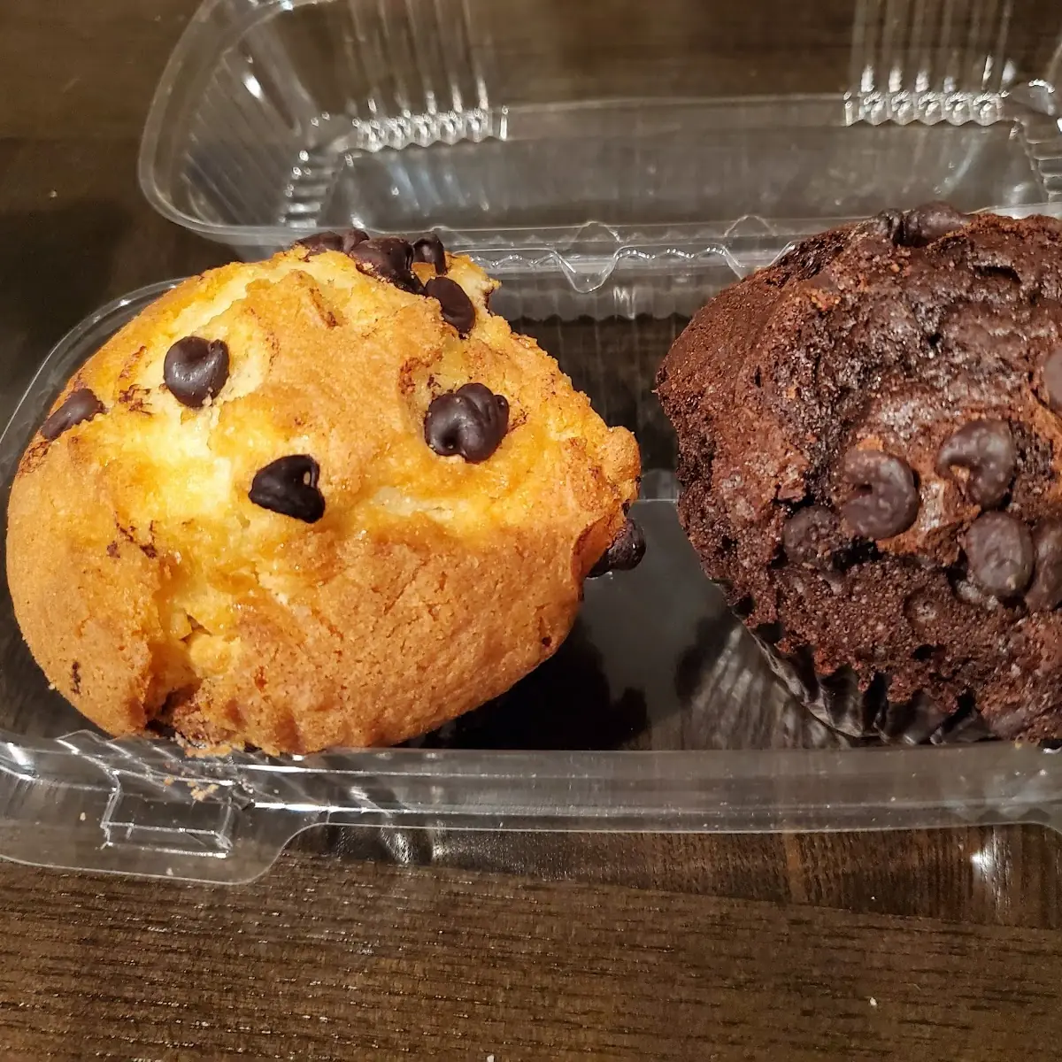Chocolate Chip Muffin