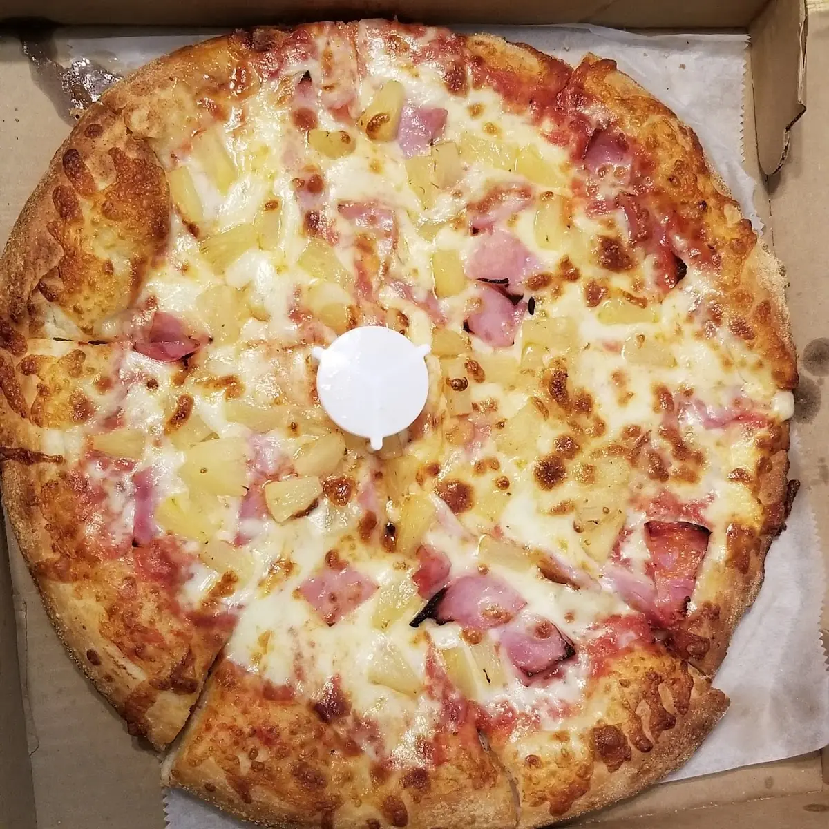 Hawaiian Delight Pizza