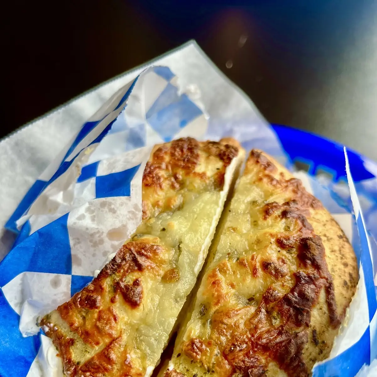 Pesto Mozzarella Bagel