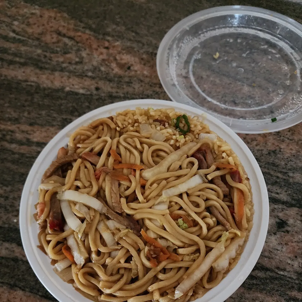 Roast Pork Lo Mein