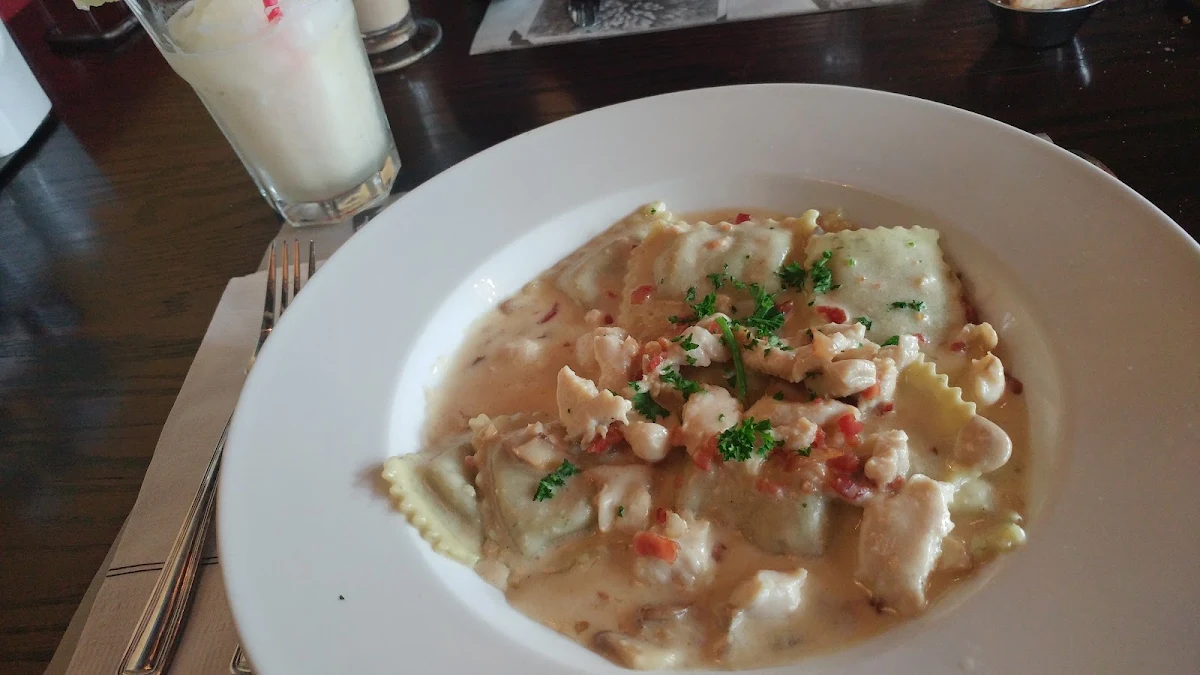 Chicken Alfredo with Mushroom and Mascarpone Cheese Ravioli