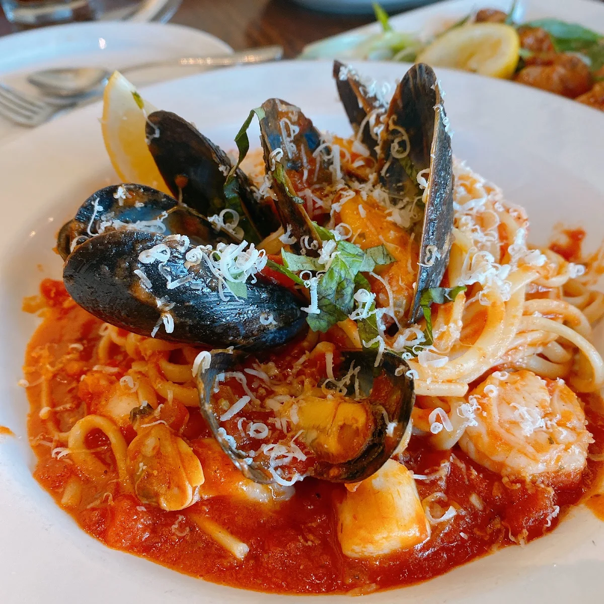 Seafood Linguine Marinara