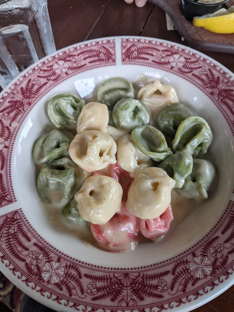 Tortellini Pomodoro