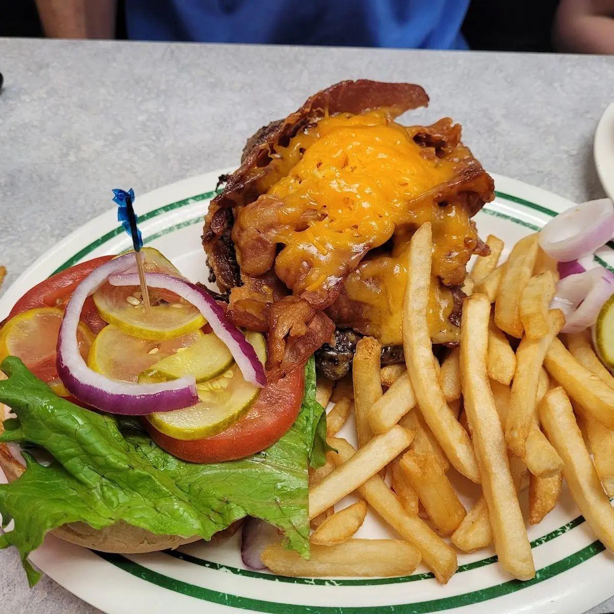 Bacon Cheeseburger