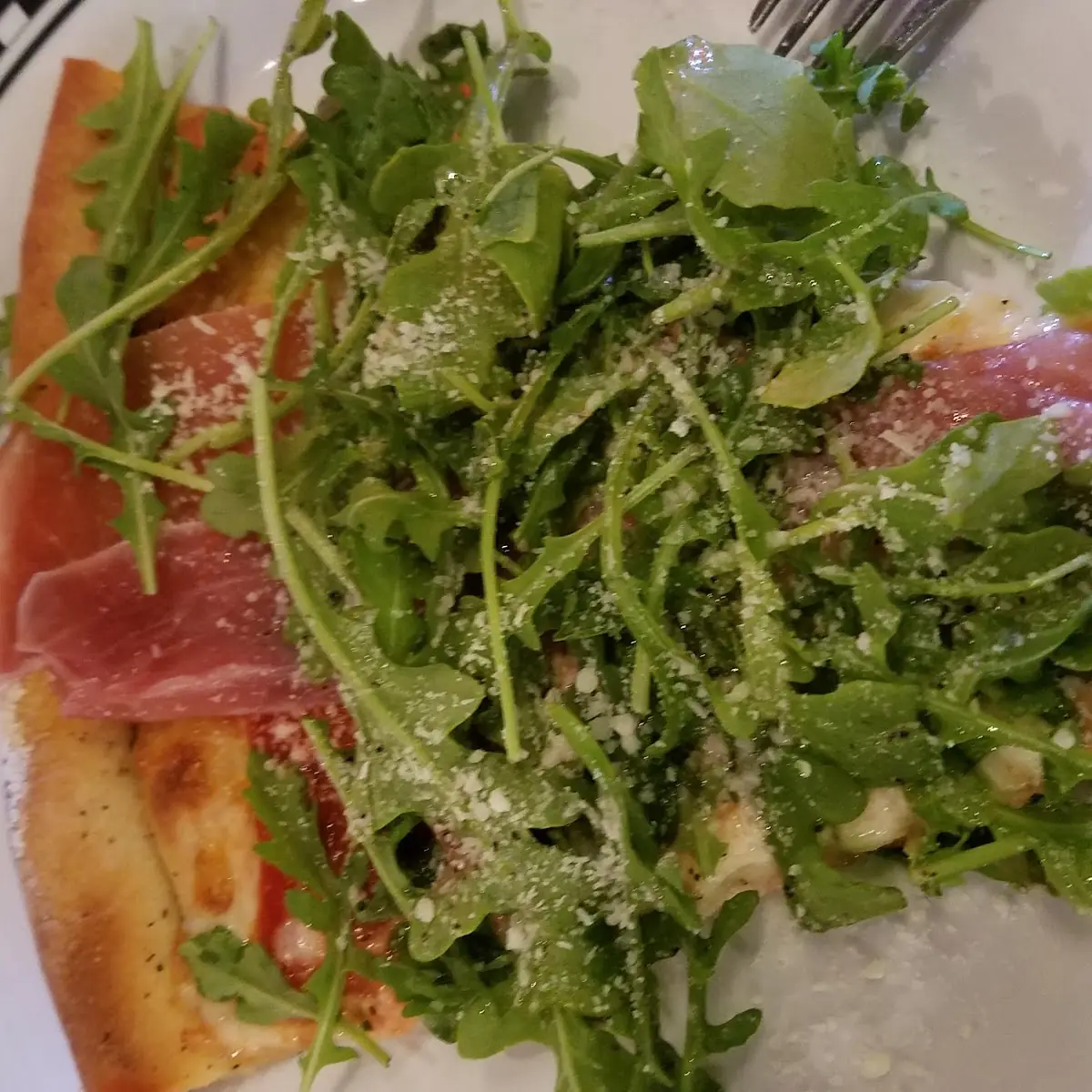 Prosciutto and Arugula Pizza