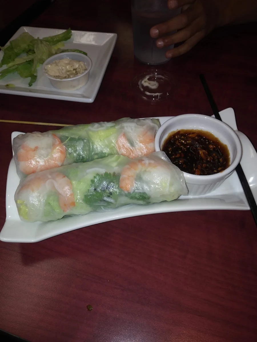 Shrimp Salad Roll