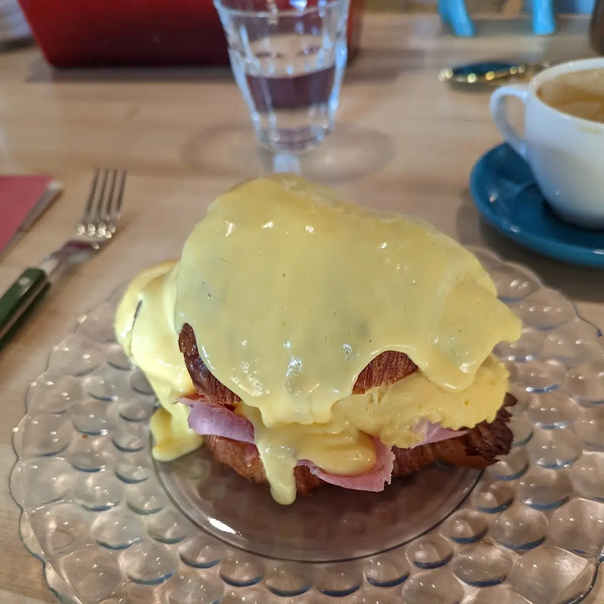 Eggs Benedict