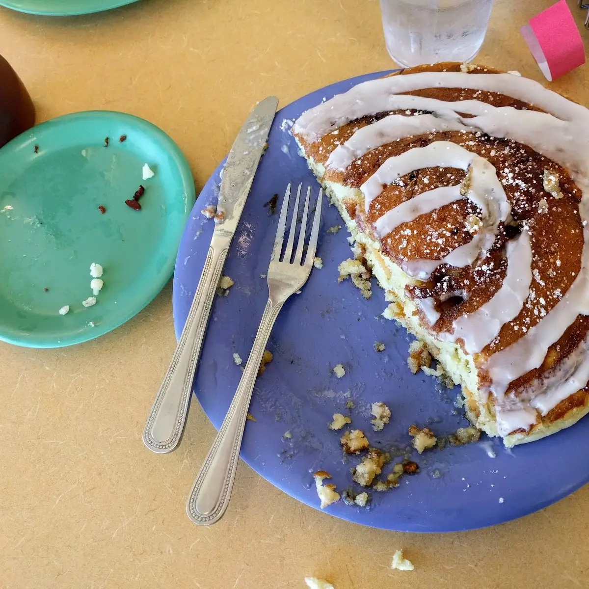Cinnamon Roll Pancakes