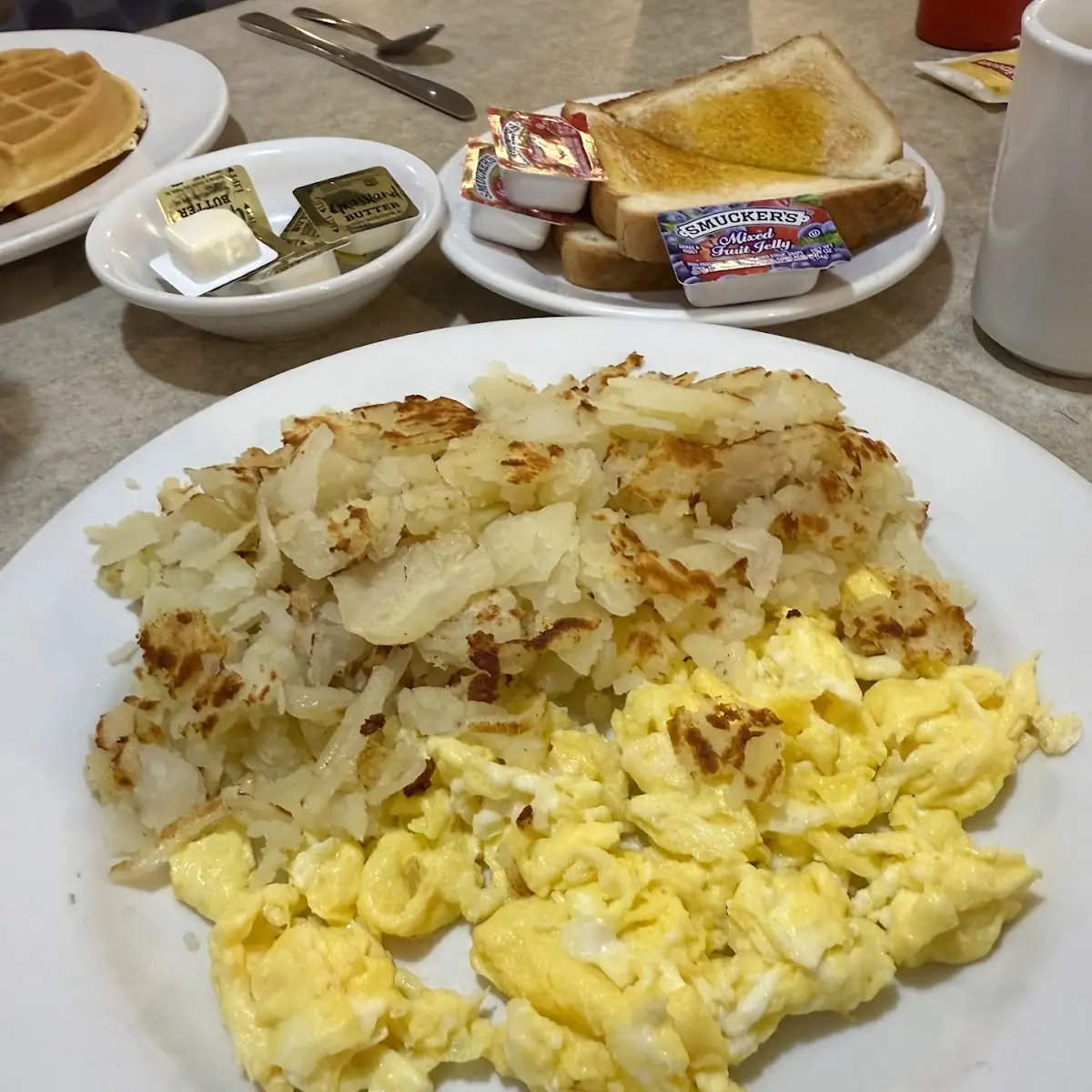 Corned Beef Hash & Swiss Omeletto