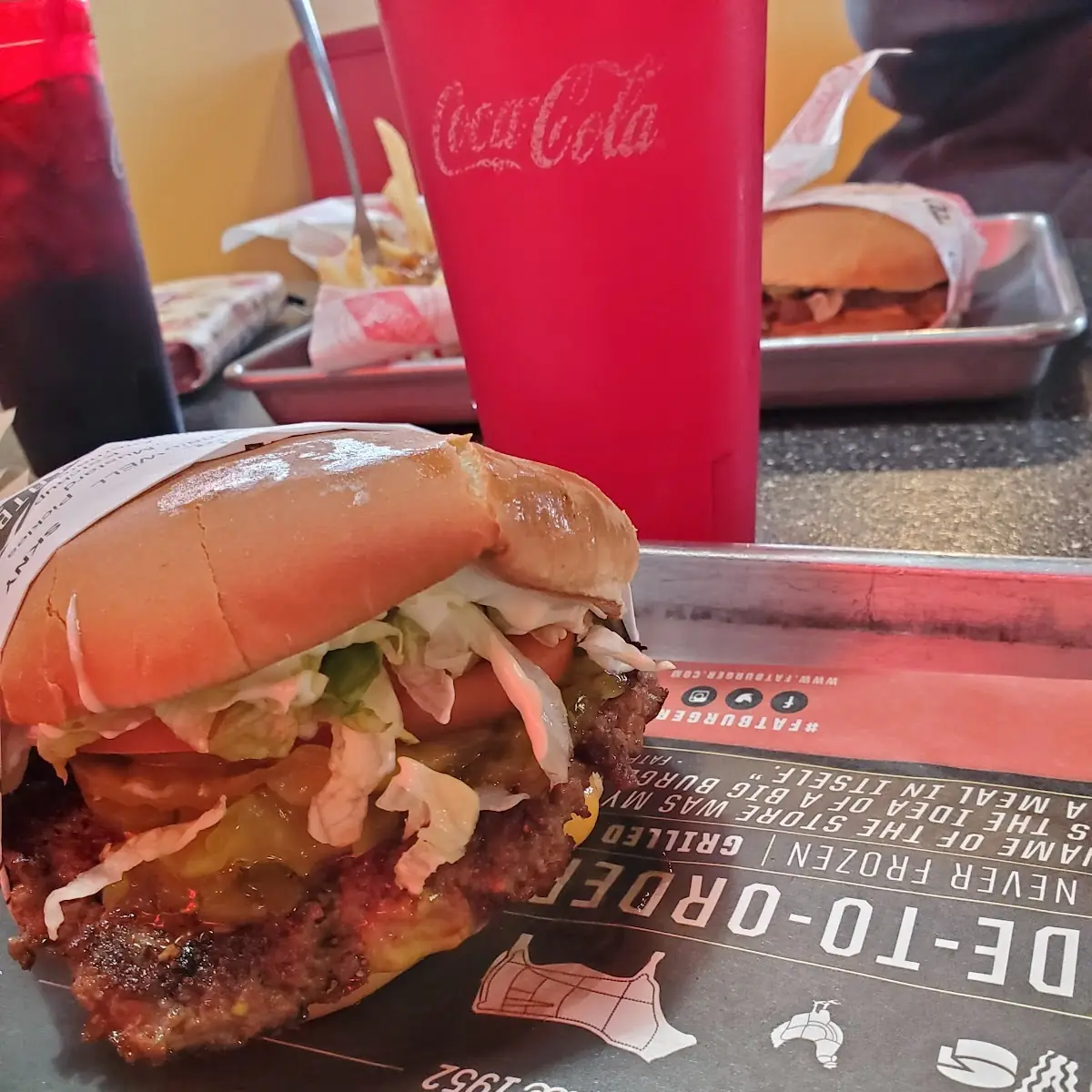 XL Burger