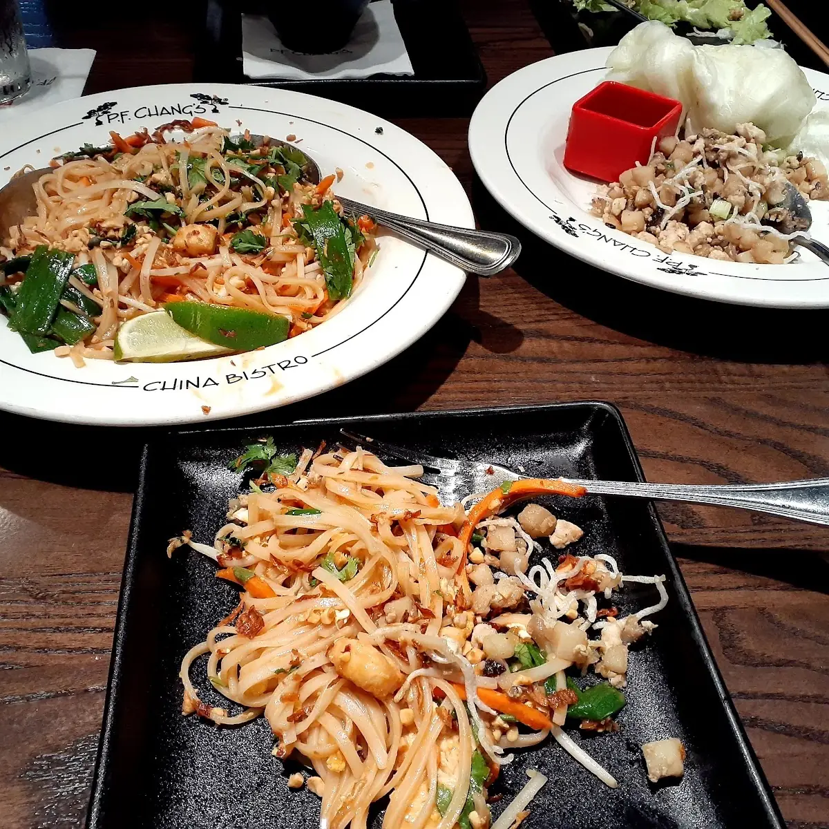 Lettuce Wraps & Chicken Pad Thai