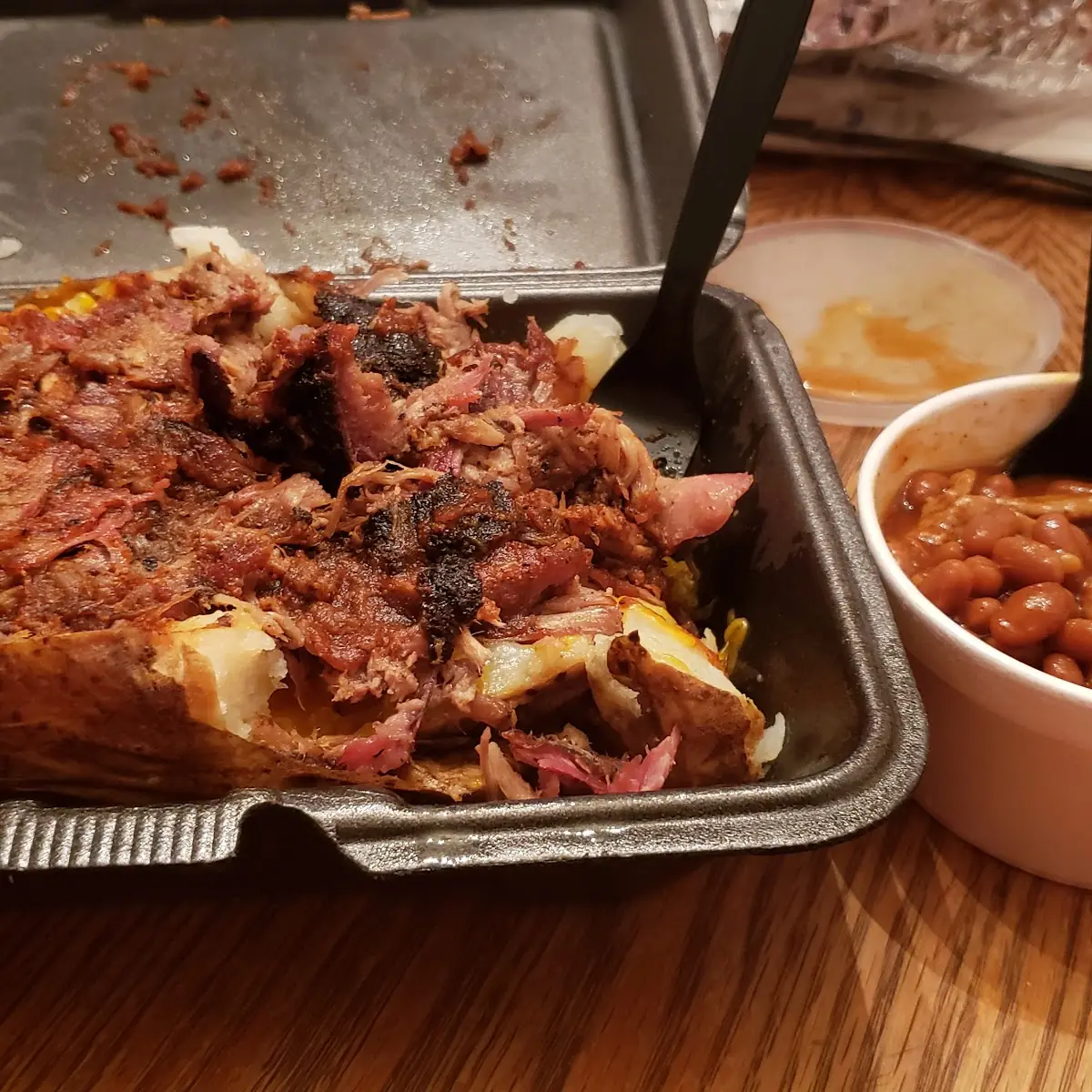 Baked Potato with Pulled Pork