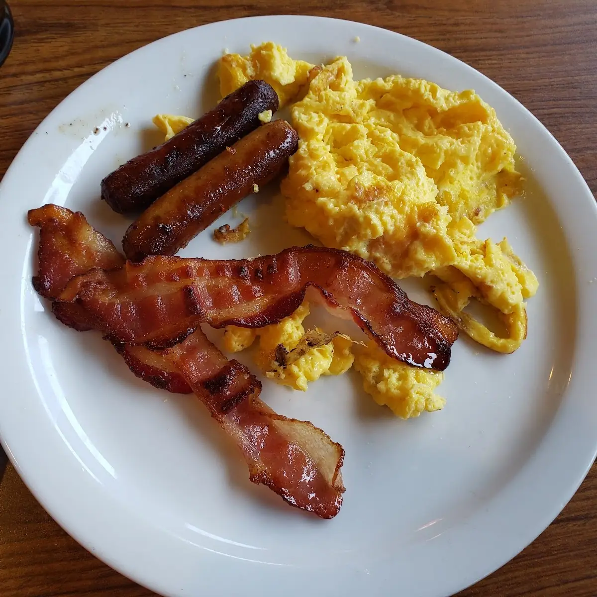 55 Scrambled Eggs & Cheddar Breakfast