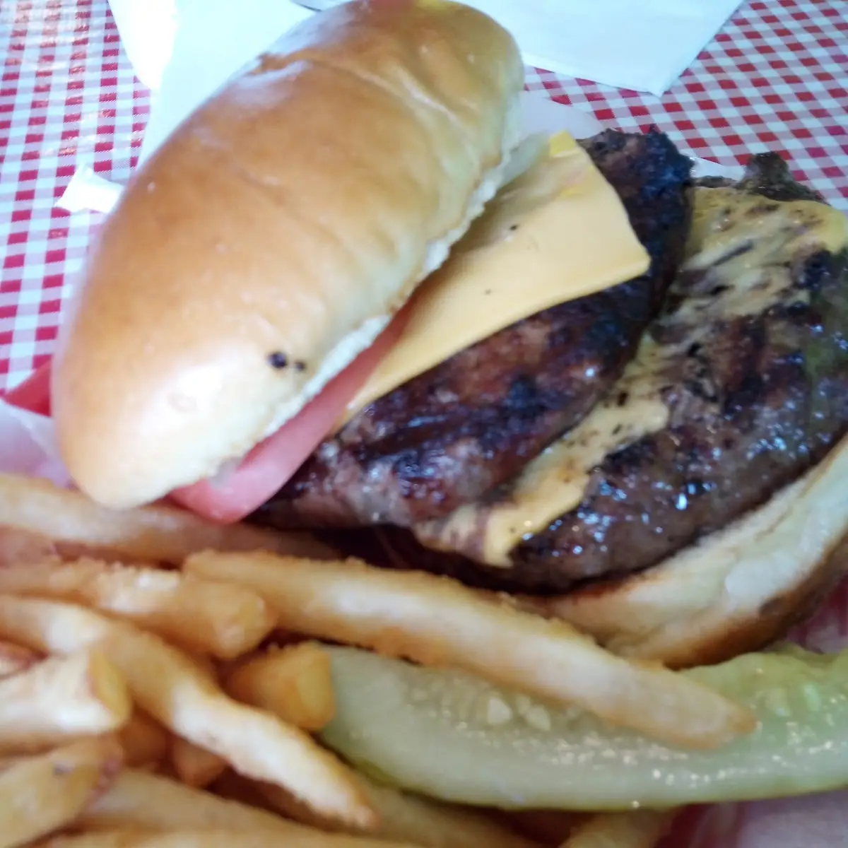1 lb Double Cheeseburger