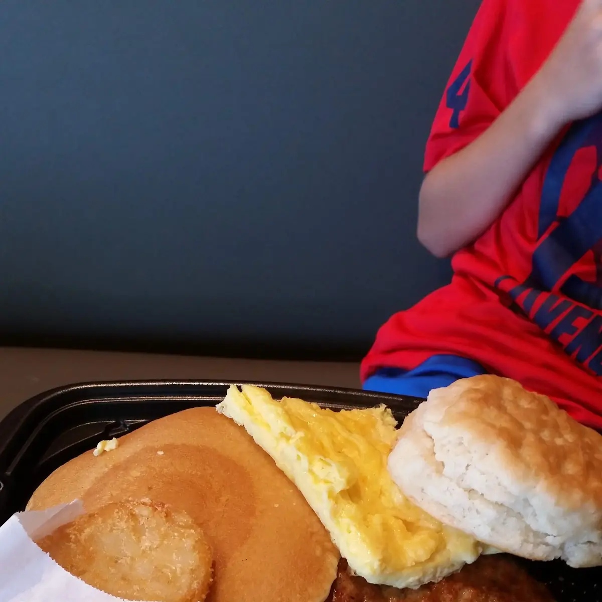 Big Breakfast with Hotcakes