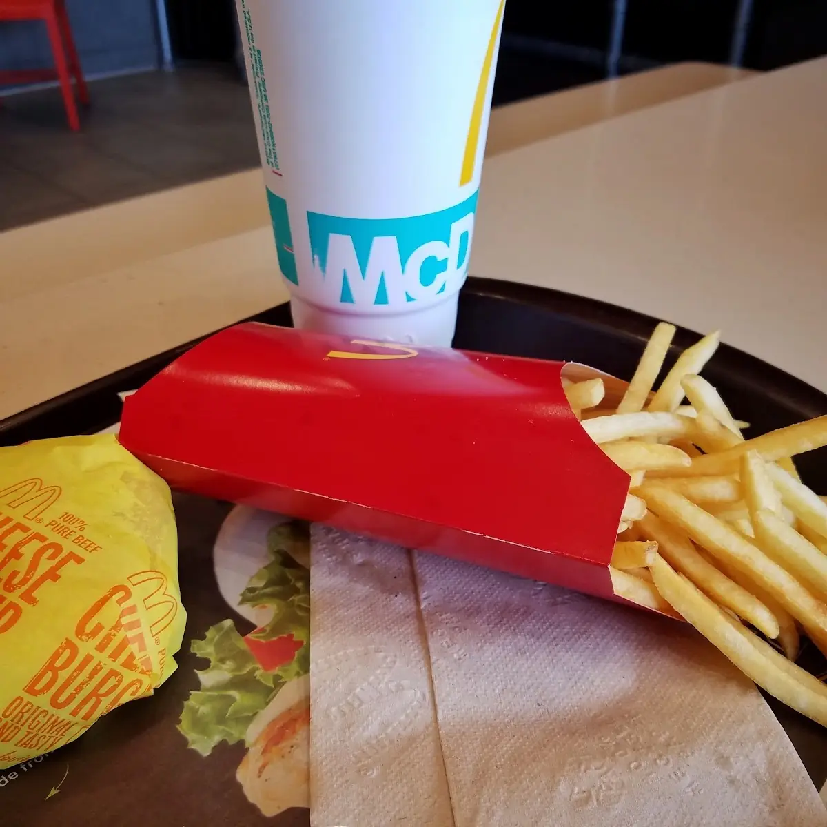 2 Cheeseburger Meal