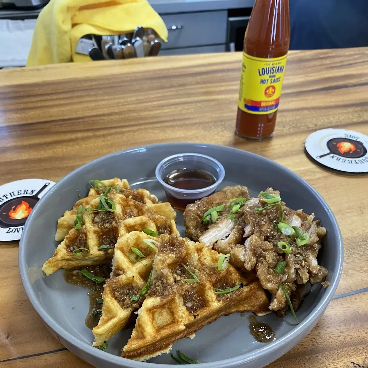 Garlic Chicken N Waffles