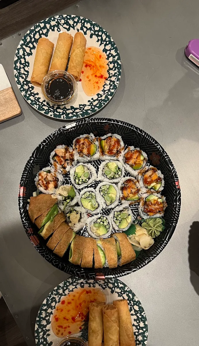 Highlights, Dani sushi