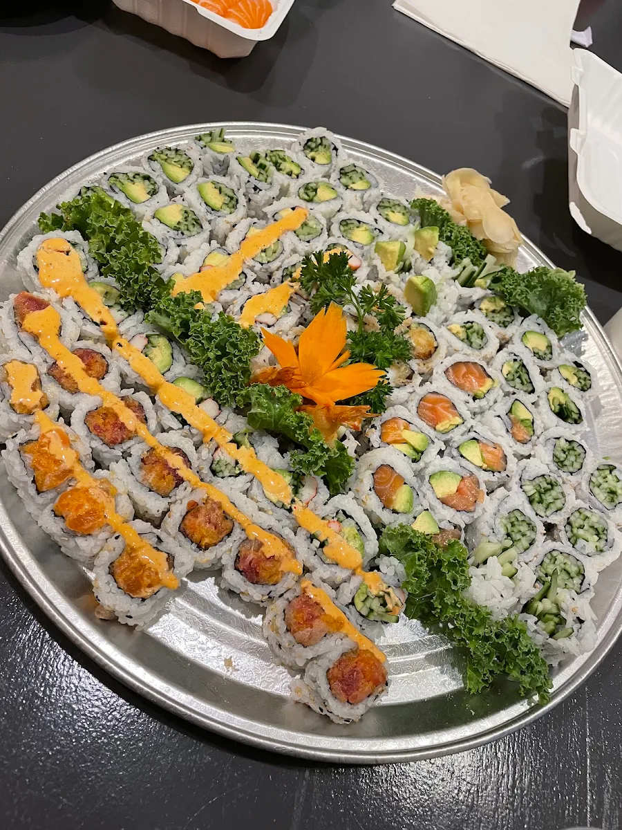 Highlights, Dani sushi