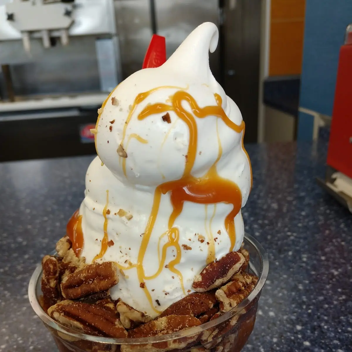 Caramel Sundae with Pecans