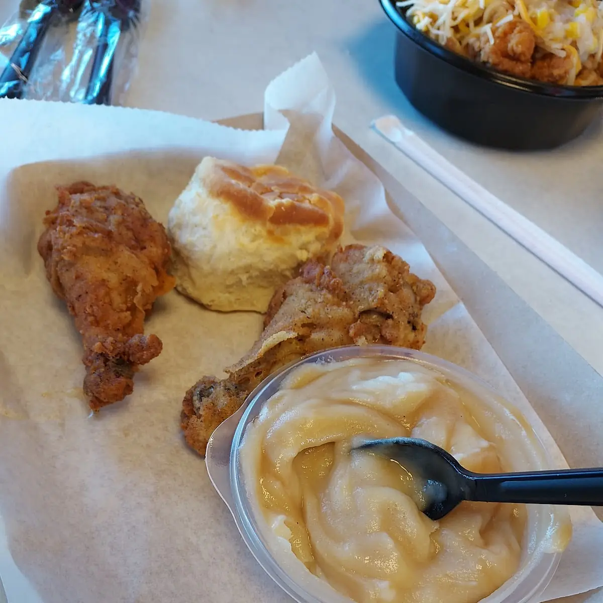 Fried Chicken and Mashed Taters