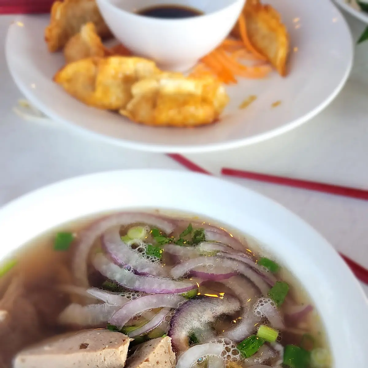 Pho Eye Round Tai Dai