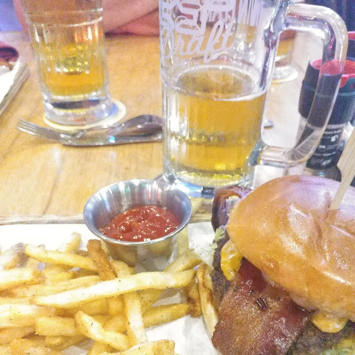 Bacon Cheeseburger