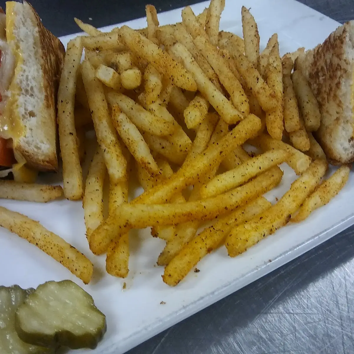 Bacon and Tomato Grilled Cheese