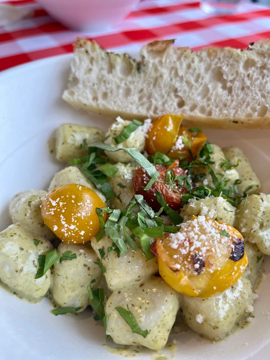 Pesto Cream Gnocchi, Napoli Pasta Studio