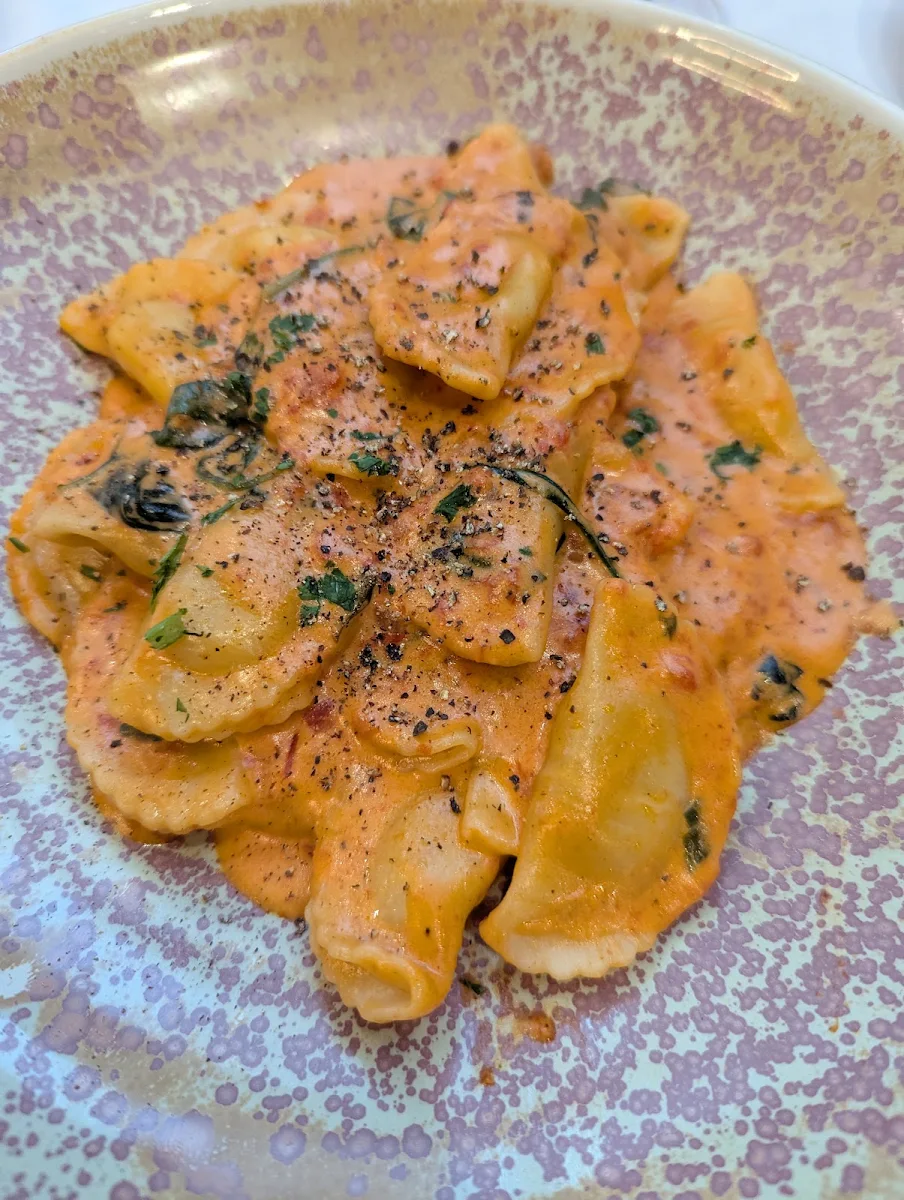 Tortellini Aldo, Bravi